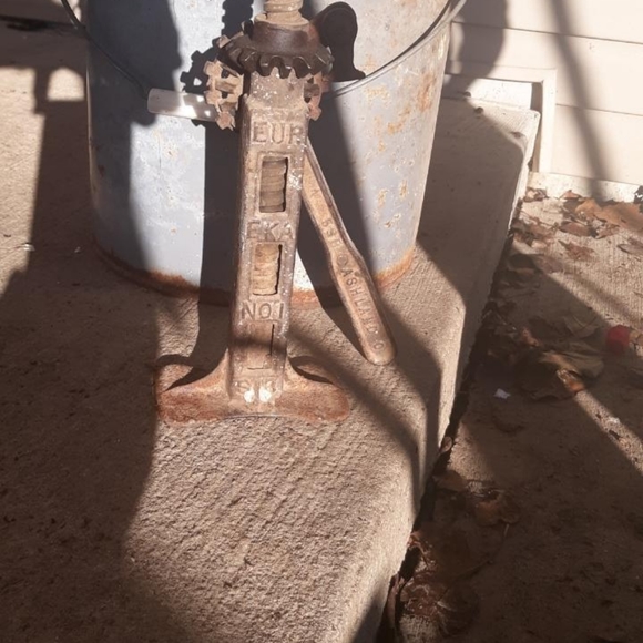 Antique farm stuff - Picture 6 of 16